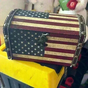 Small Rustic American Flag Wooden Chest -  8" x 4.5"